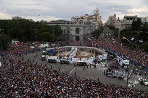 En imágenes: Así fue la celebración del Real Madrid tras conquistar la Champions League