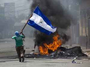 Nicaragua registra 121 muertos en oleada de protestas contra el gobierno