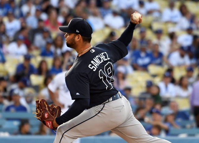 Jun 9, 2018; Los Angeles, CA, USA; Atlanta Braves starting pitcher Anibal Sanchez (19) throws a pitch against the Los Angeles Dodgers in the first inning at Dodger Stadium. Mandatory Credit: Richard Mackson-USA TODAY Sports