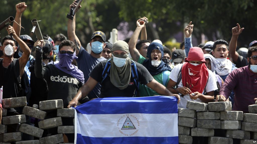 Opositores en Nicaragua alistan nuevas protestas ante estancamiento del diálogo