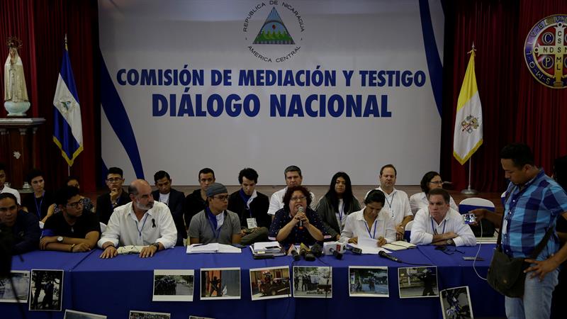 Nuncio pide una tregua para detener la violencia en Nicaragua
