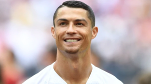 El detalle en el look de Cristiano Ronaldo que alimenta la teoría de su festejo dedicado a Messi
