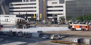 Diez heridos en un incendio en el aeropuerto de Fráncfort