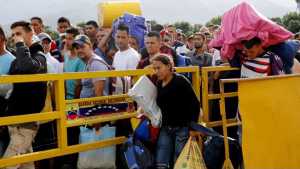 En Ecuador residen al menos 142 mil venezolanos que huyeron de la crisis
