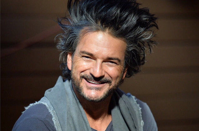 Ricardo Arjona sorprendió a sus seguidores con este nuevo look