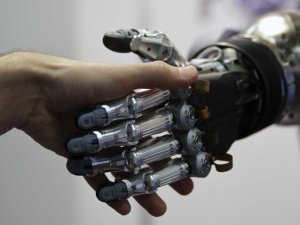 Robots ocuparán 20 millones de empleos para 2030, según estudio