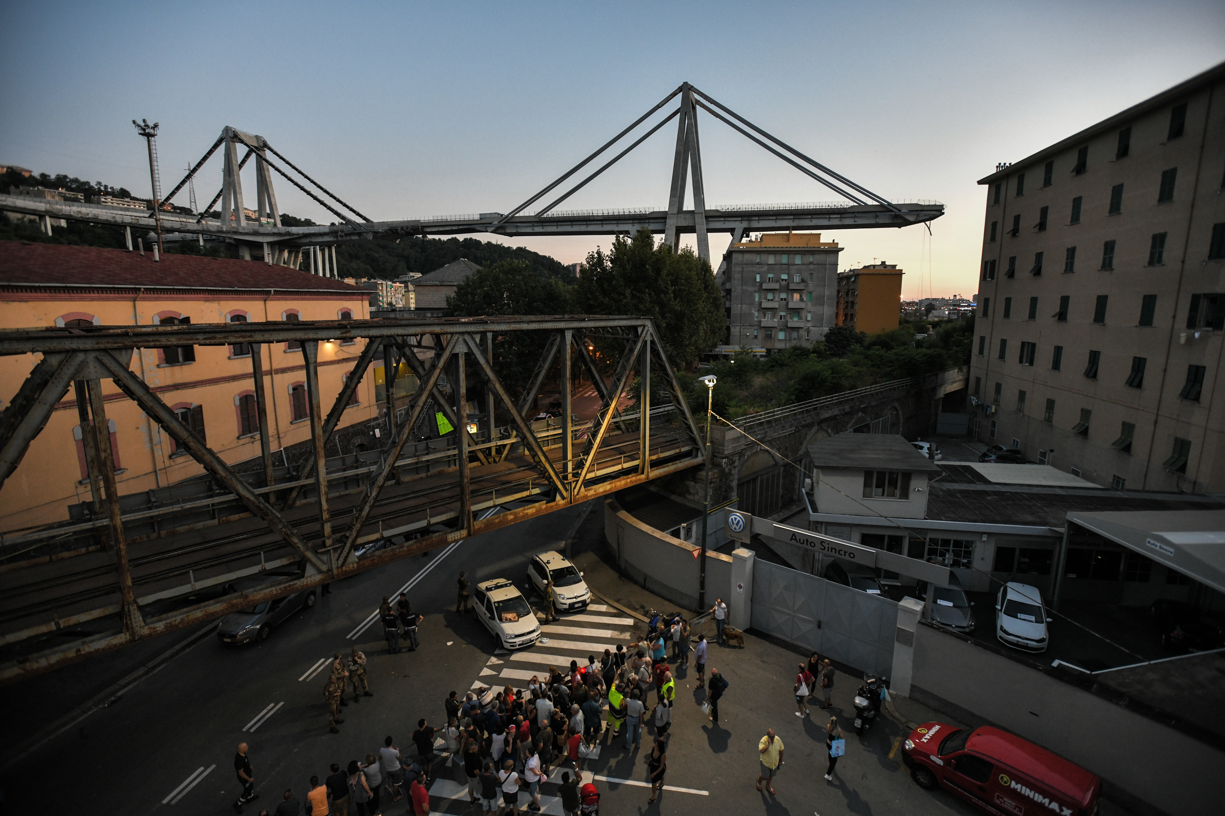 Fiscal Francesco Cozzi asegura que la tragedia del puente de Génova “No fue una fatalidad, sino un error humano”