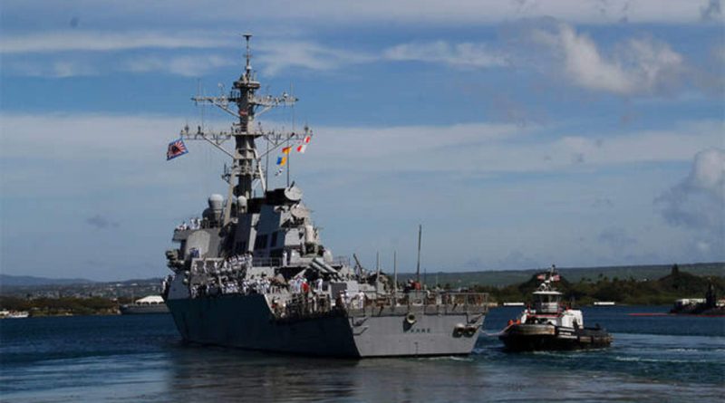 EEUU ordena retirar su flota de Pearl Harbor ante la llegada del huracán Lane