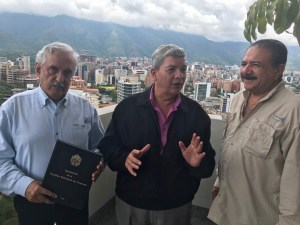 Advierte CPFC: La única conspiración en marcha es la del chavismo contra Maduro y el madurismo