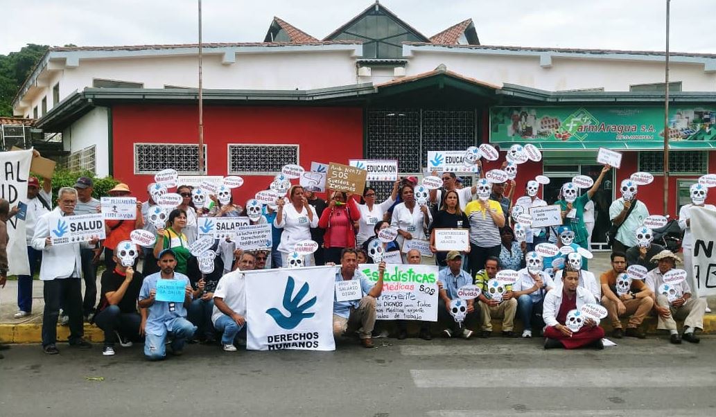 Trabajadores del sector salud protestan en Aragua por crisis humanitaria (Fotos) #15Ago