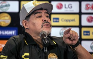 Maradona: Maduro me ofreció dirigir a La Vinotinto (Video)