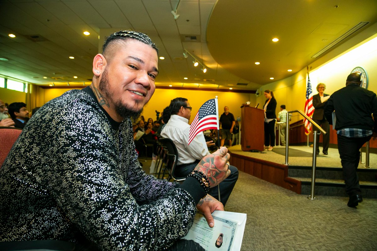 Félix Hernández obtiene ciudadanía estadounidense