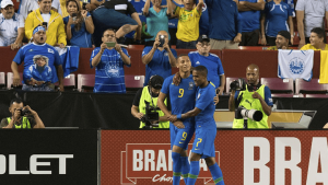 Brasil se lame las heridas con goleada 5-0 ante El Salvador