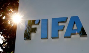 Fifa advierte que Perú quedará suspendido de inmediato si aprueban polémica ley