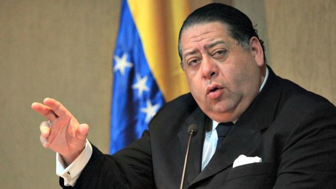 Konzapata: Hermann Escarrá cree que Nicolás Maduro es un genio