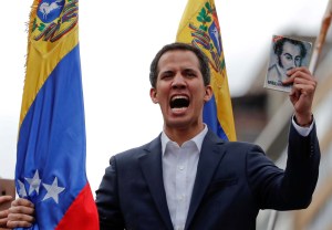 ¡Conócelo! El papá de Juan Guaidó tiene 16 años fuera de Venezuela y es taxista en España