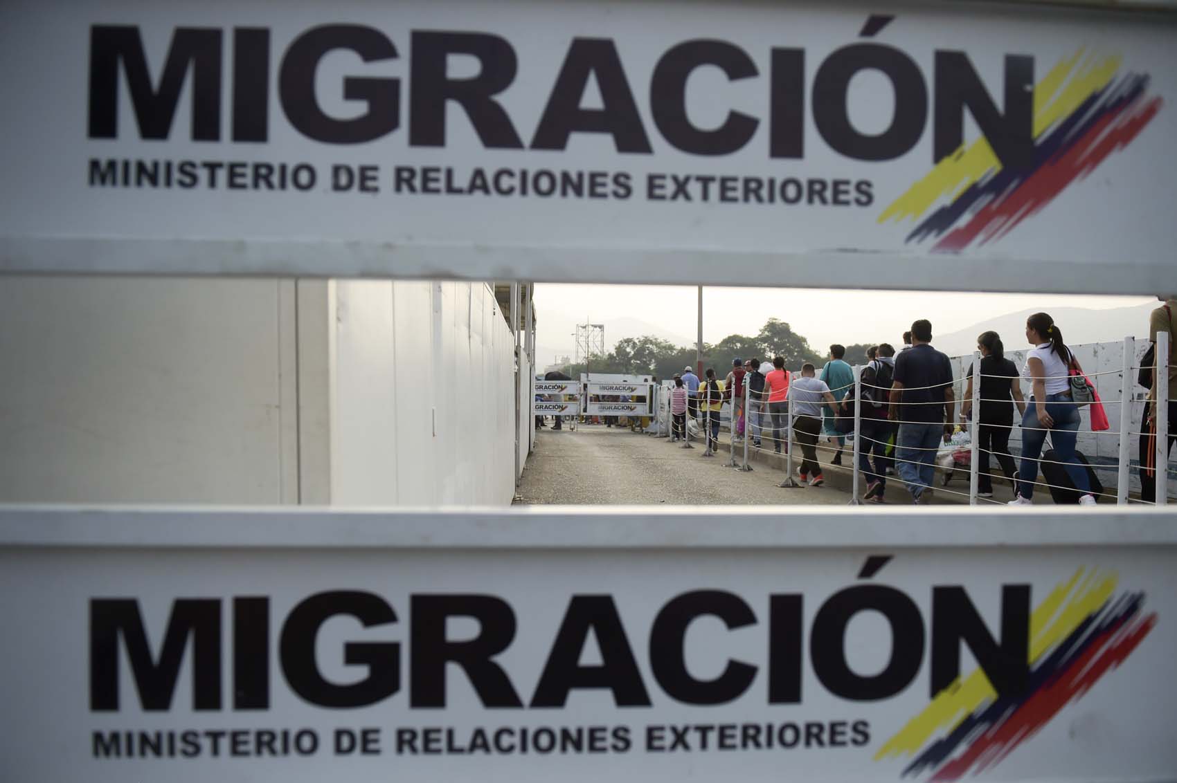 La desesperanza invade a los venezolanos que se buscan la vida en Colombia