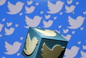 Qué significan los colores de las nuevas verificaciones en Twitter