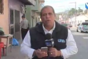 “Periodista” chavista de Honduras justificó microfonazo a analista venezolano (VIDEO)