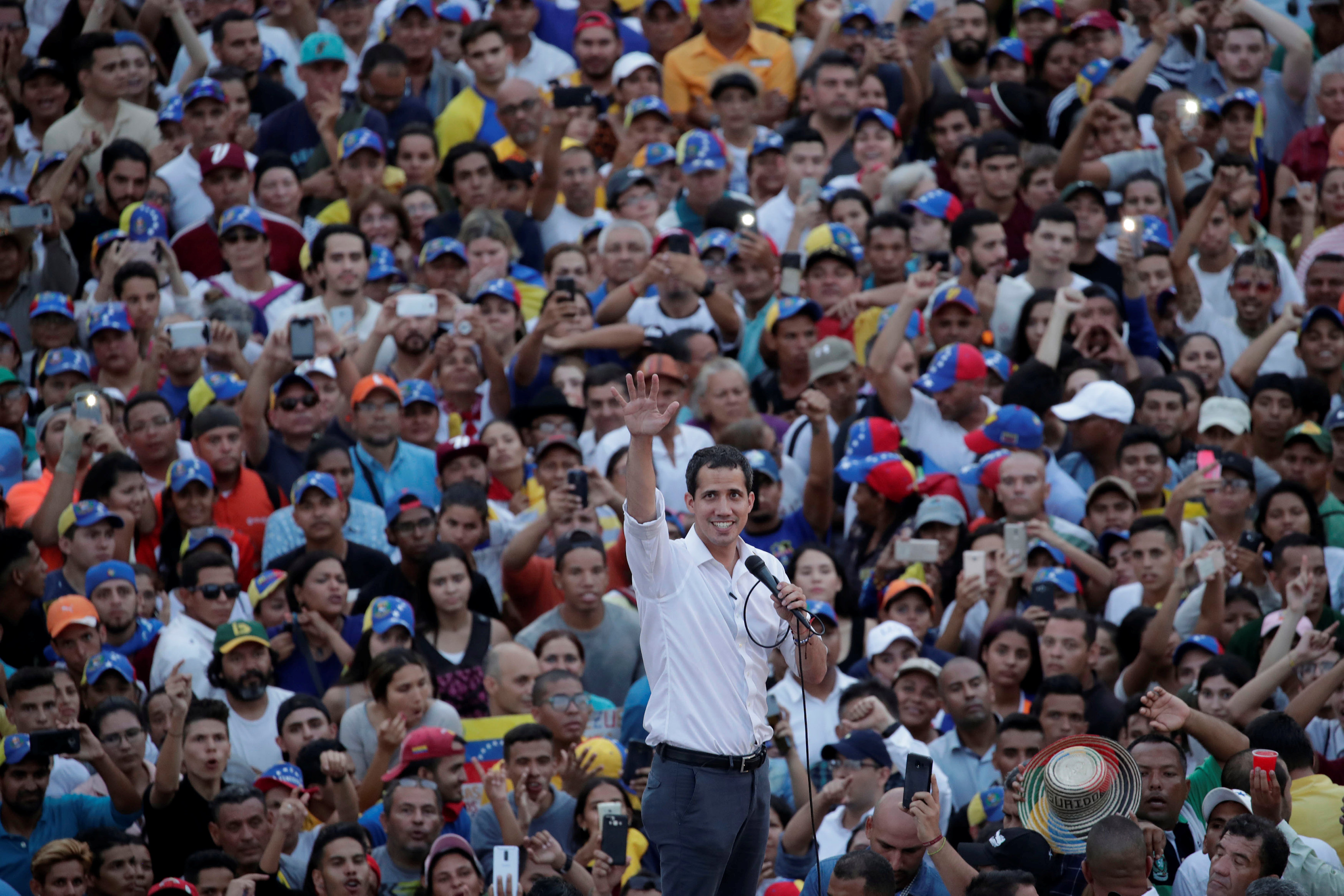 Marea popular respaldó a Guaidó en el Zulia, víctima de severos apagones rojos (FOTOS)