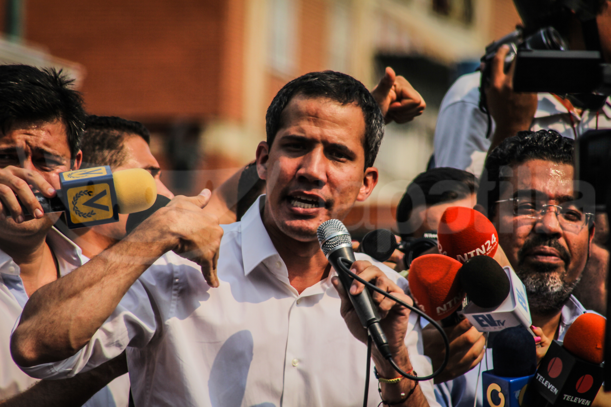 Guaidó insta a organismos multilaterales a acelerar su ayuda a Venezuela