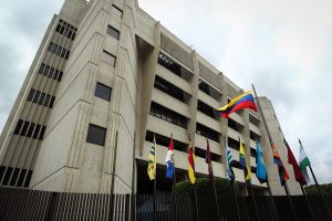 Gladys Gutiérrez oficializó la polémica “Ley de Zonas Económicas Especiales”