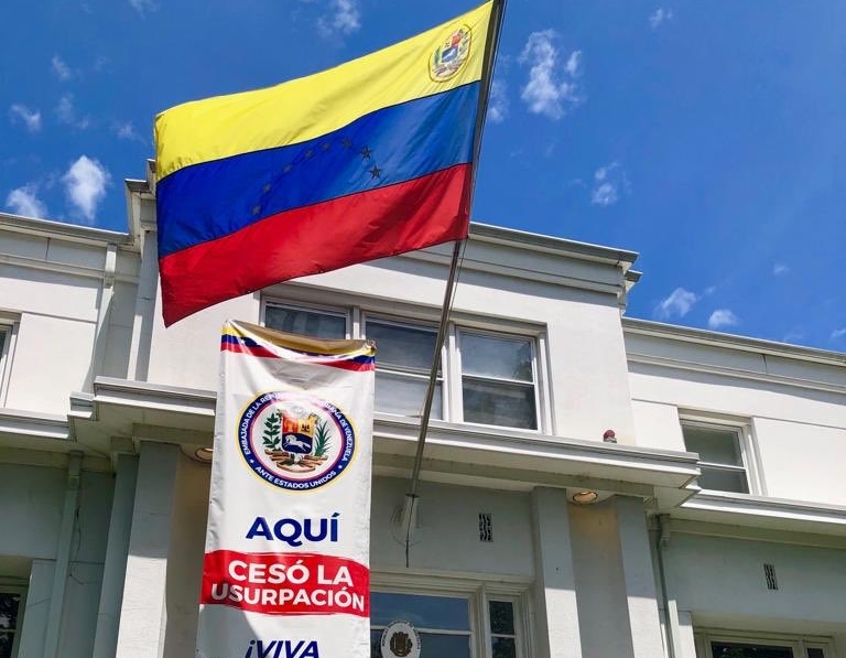 Vecchio anuncia que recuperaron TODAS las sedes diplomáticas de Venezuela en EEUU