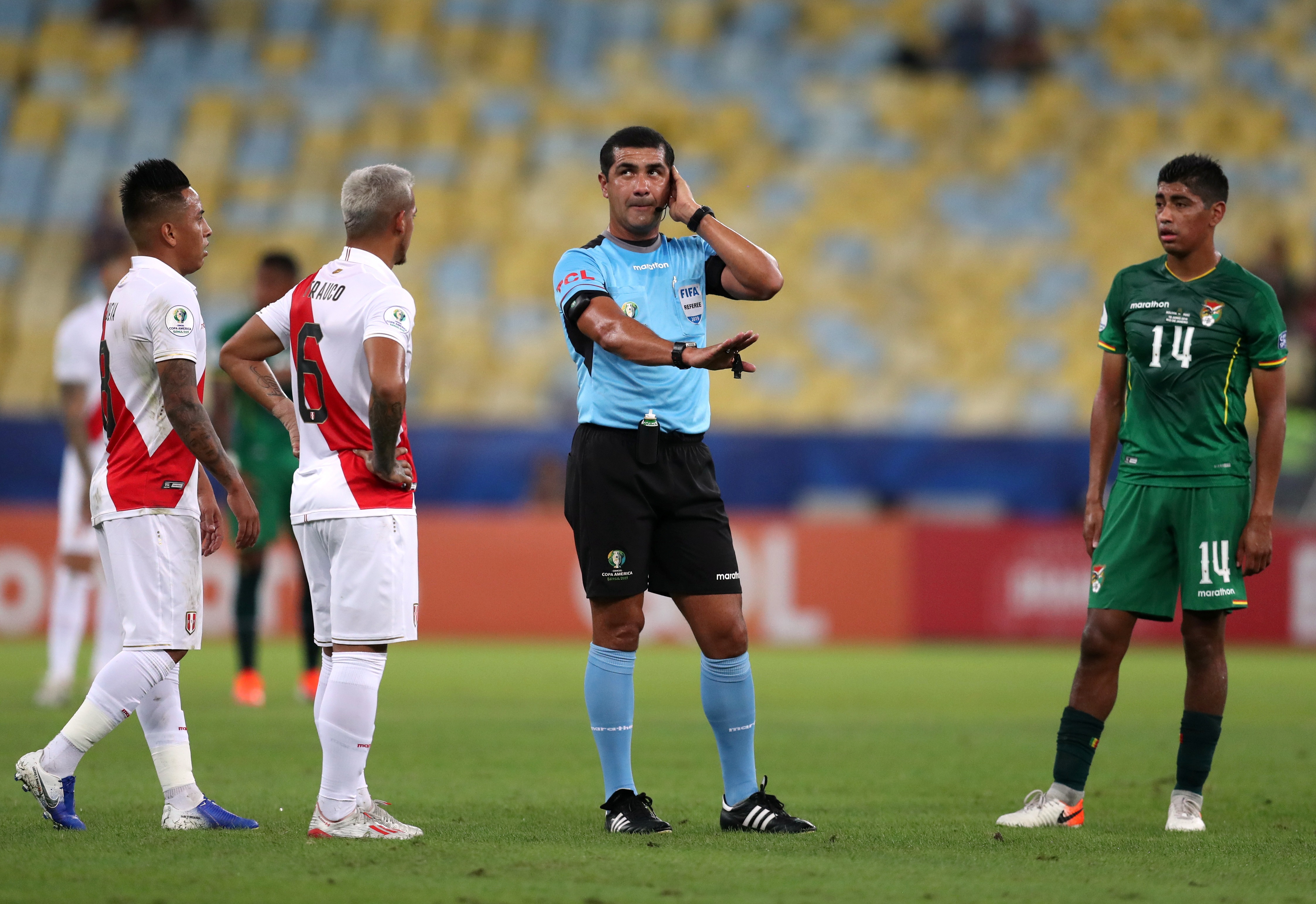 Roddy Zambrano dirigirá Brasil-Argentina en semifinal Copa América