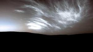 Las nubes de Marte se forman a partir de restos de meteoros, según un estudio