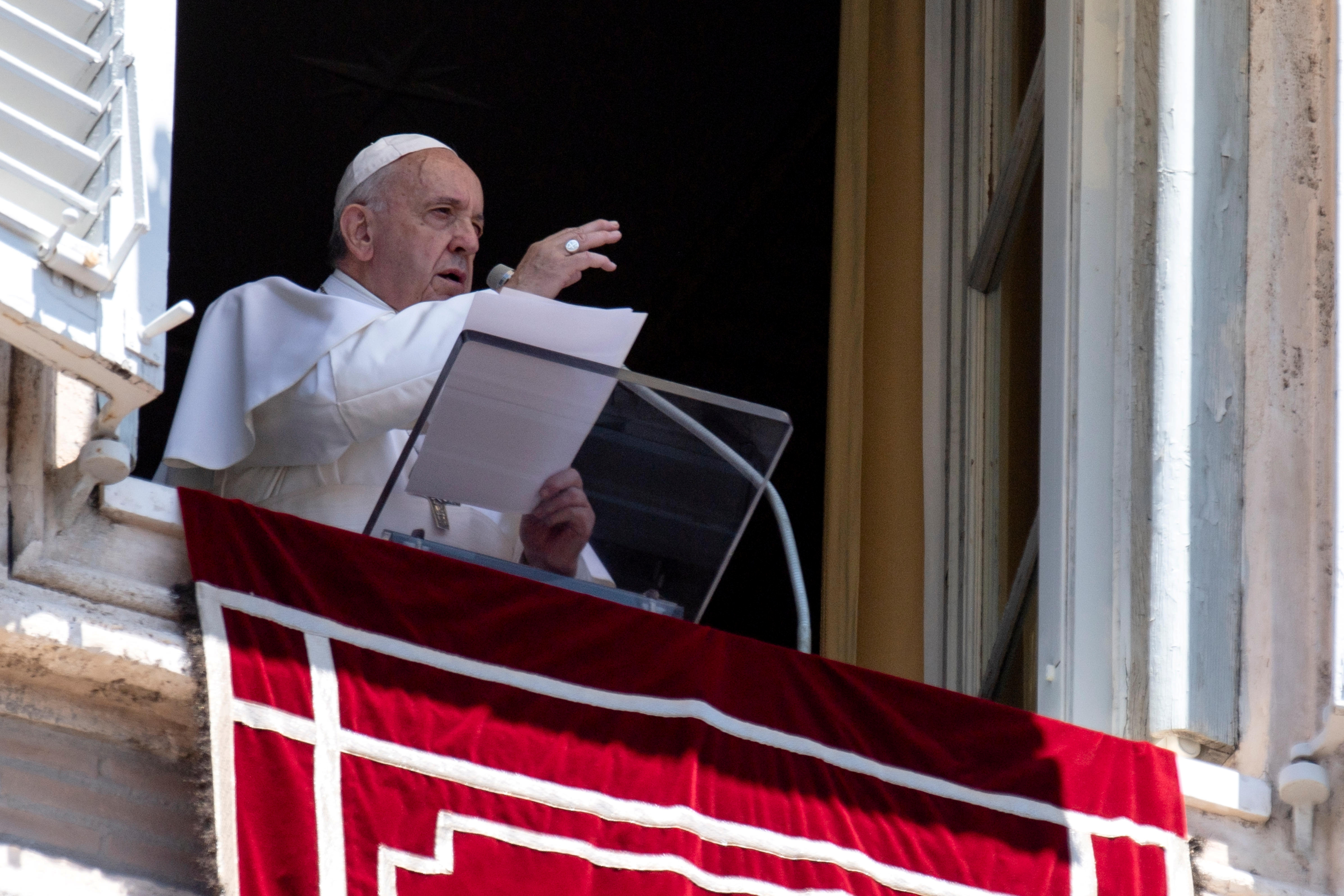 El papa Francisco anima a sus párrocos y les pide “compromiso” contra los abusos
