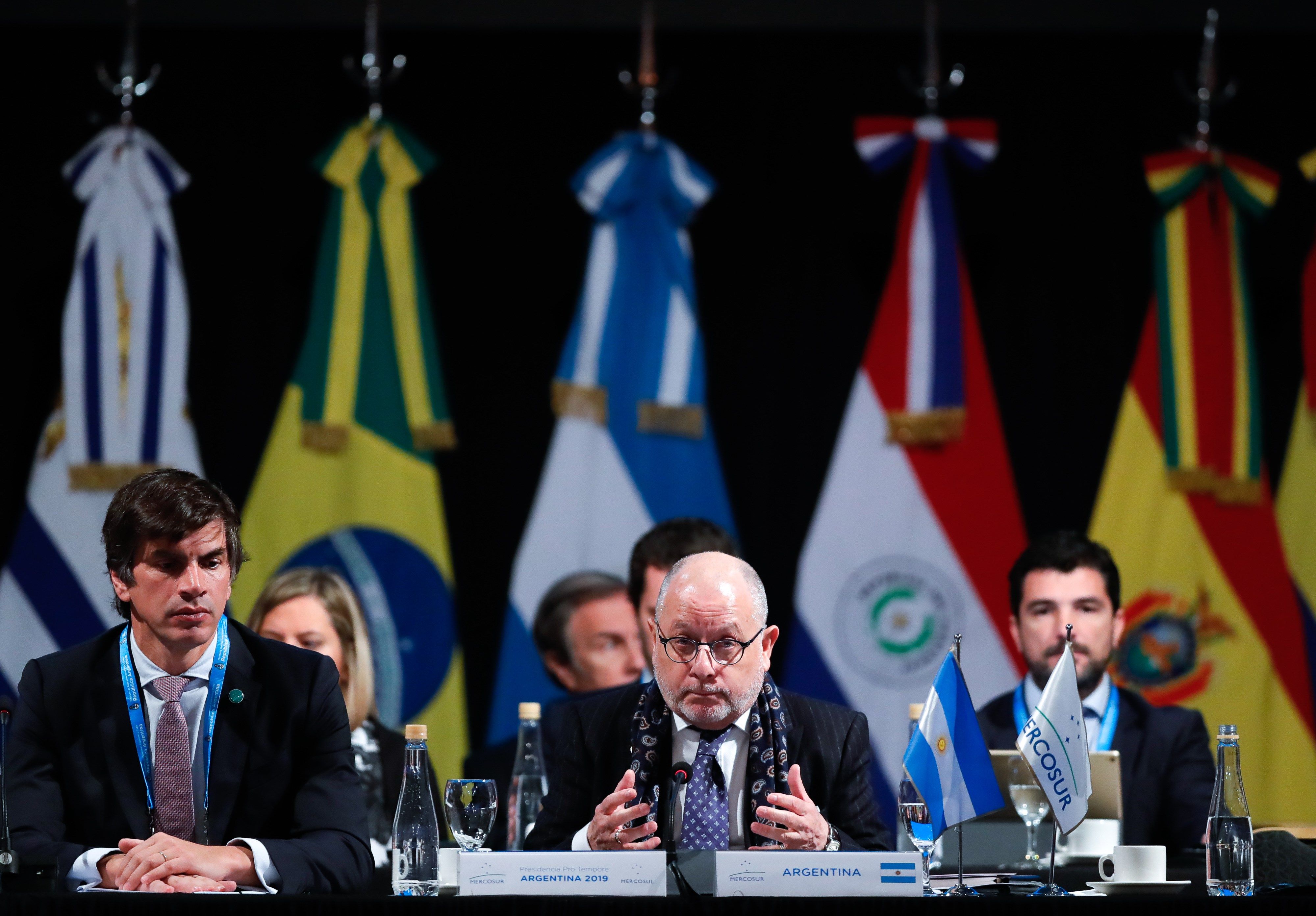 Cancilleres del Mercosur abordan crisis venezolana y preparan una declaración