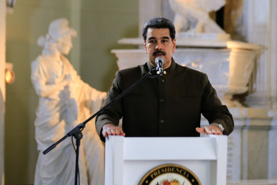 Maduro llama a militares colombianos a rechazar las bases de EEUU en su país (Video)