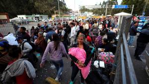 Visa humanitaria no impedirá que venezolanos pidan naturalización en Ecuador