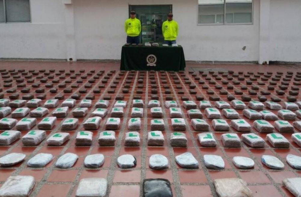 Colombia incautó 1,4 toneladas de marihuana escondida por disidentes de las Farc