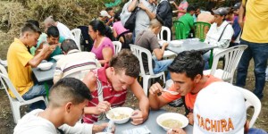 Venezolanos que alimentan a venezolanos, otro milagro en Colombia