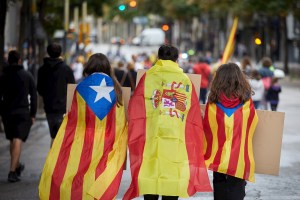 Independentistas catalanes acusan al Estado español de espionaje contra sus líderes