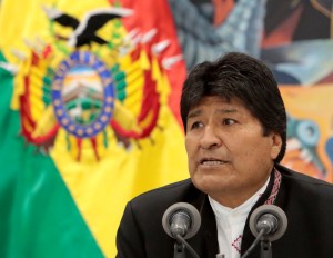 “Ganamos” en primera vuelta las elecciones en Bolivia, asegura Evo Morales