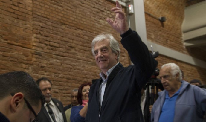 Presidente de Uruguay Tabaré Vázquez ejerció su derecho al voto #27Oct