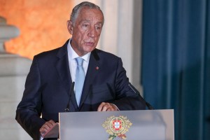 Presidente de Portugal calificó como inaceptable las sanciones del régimen contra TAP (Video)