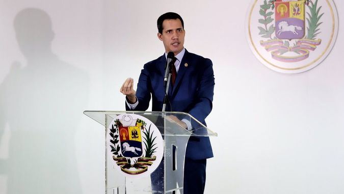 Guaidó pide a maestros y profesores redoblar esfuerzos para el 2020