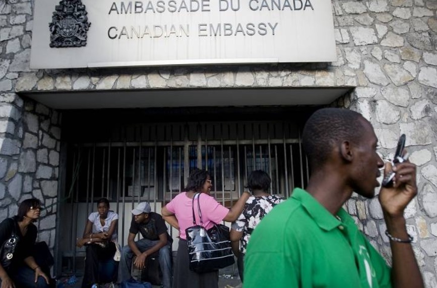 Canadá emite alerta de viaje a Haití por protestas violentas