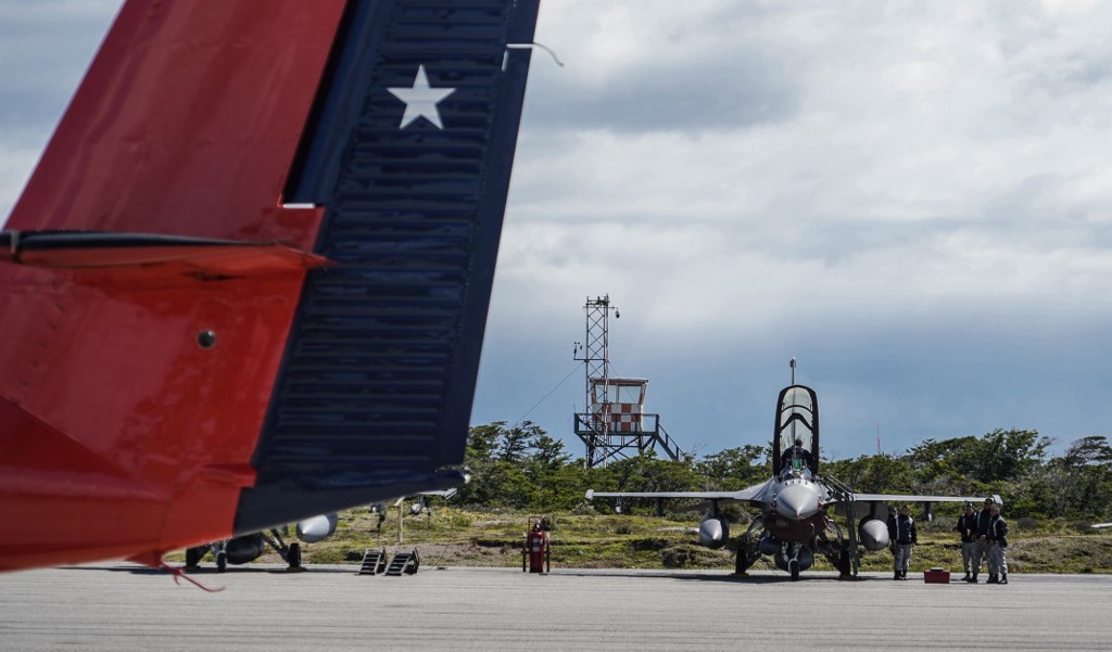 Caída de avión militar chileno revela riesgo de cruzar ruta de la Antártida
