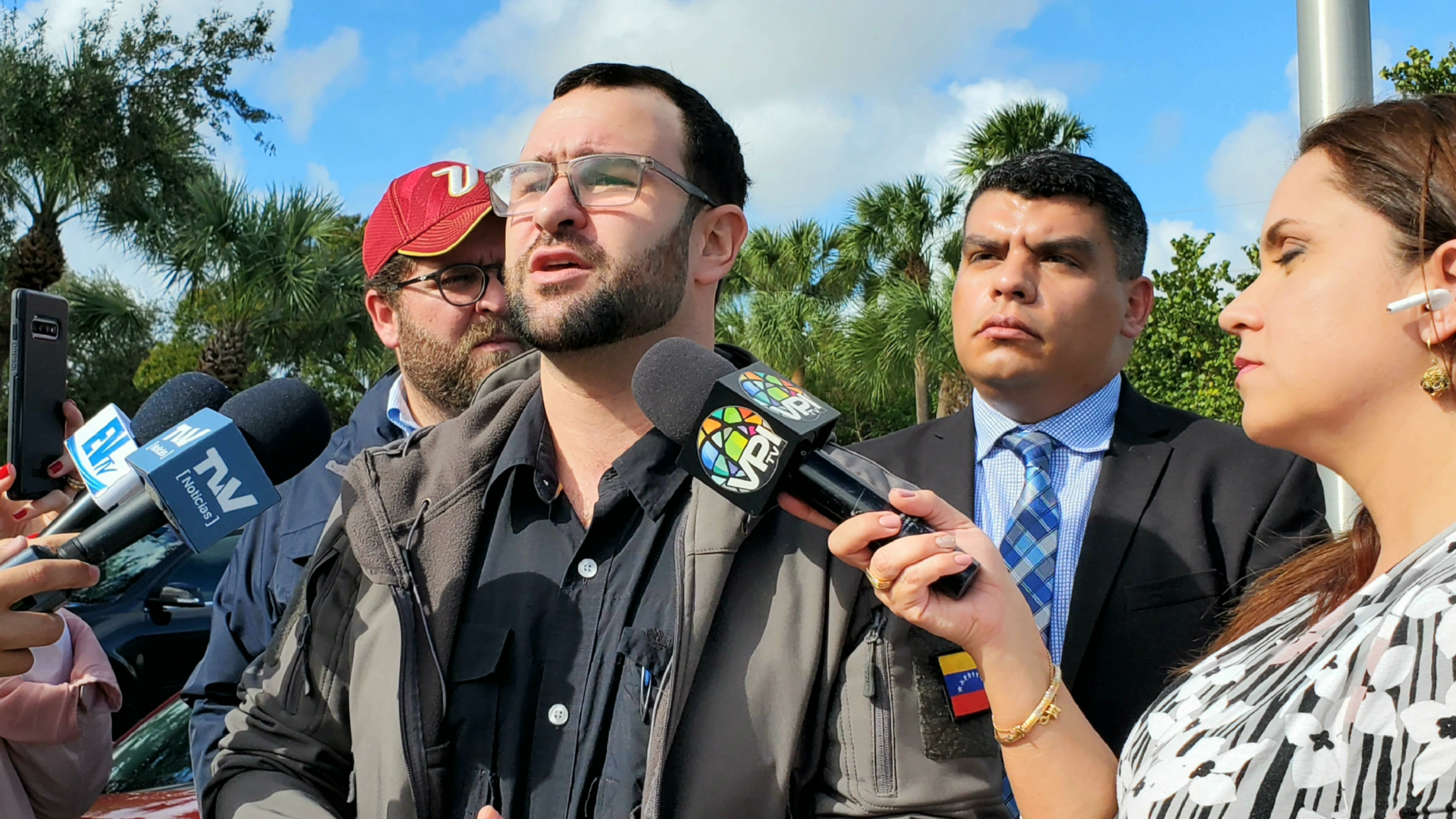 Funcionarios de la Embajada de Venezuela visitaron a venezolanos detenidos en cárcel migratoria en Florida