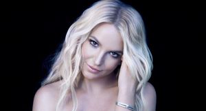 Doradita, colorada y sin casi nada… Así se ejercita Britney Spears