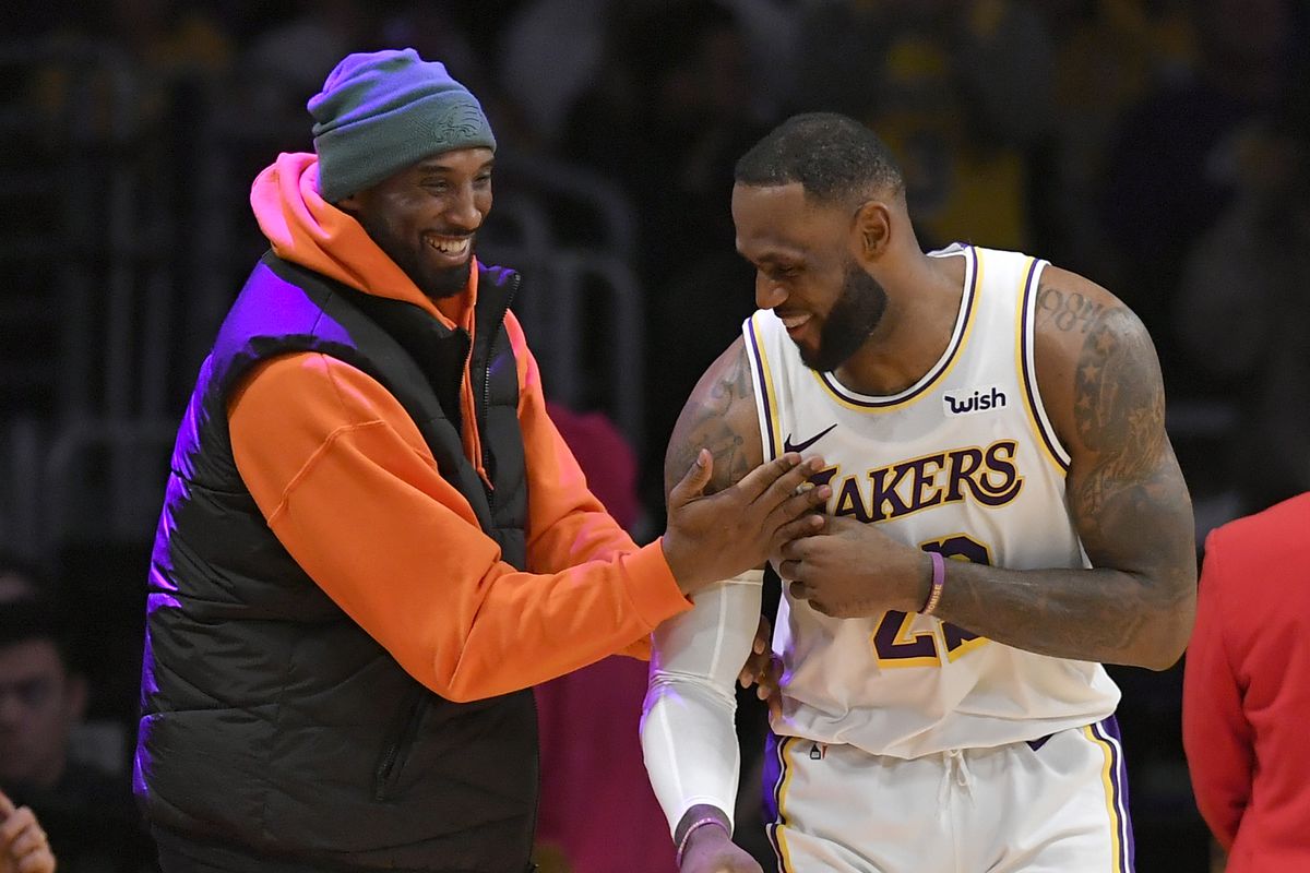 LeBron James inconsolable al enterarse de la muerte de Kobe Bryant (VIDEO)