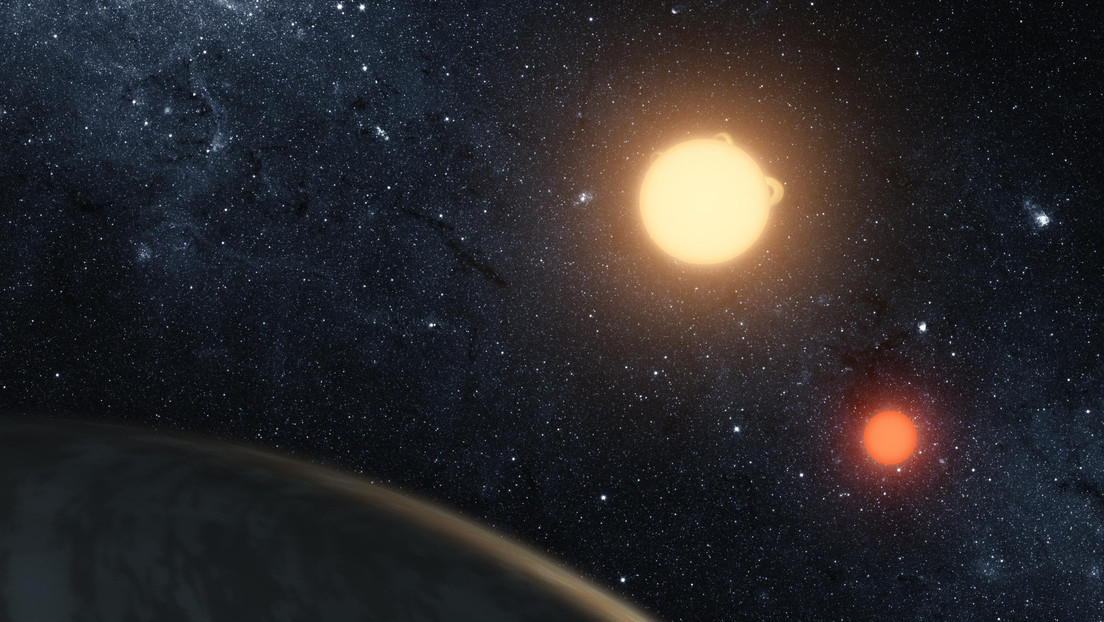 Un mundo con dos estrellas: Un adolescente descubre un inusual planeta mientras hace prácticas en la Nasa