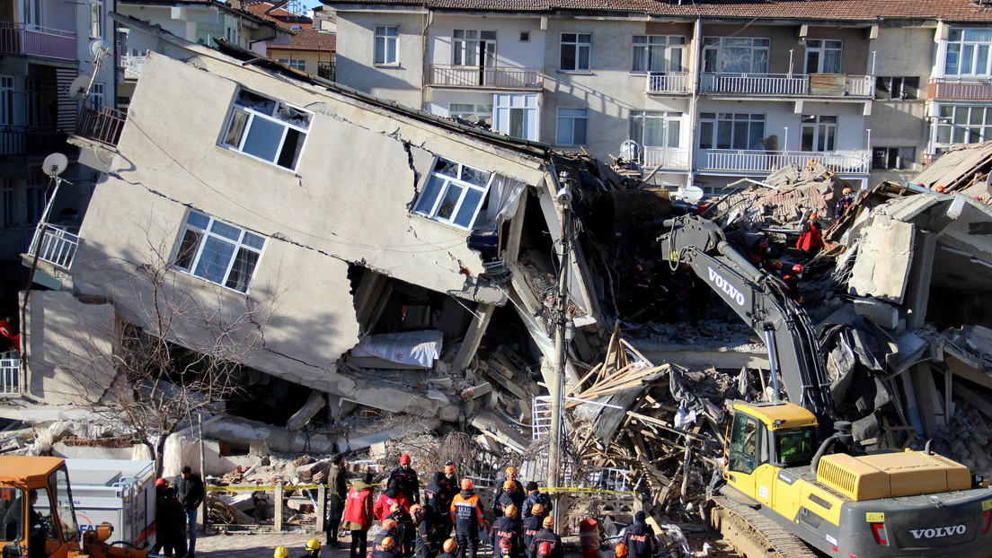 Las consecuencias del devastador terremoto en Turquía vistas desde un