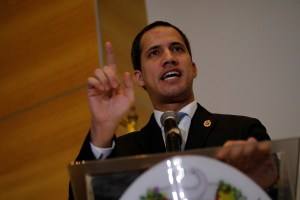 Guaidó presenta puntos destacados del informe para la pandemia del Covid-19 en Venezuela