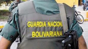 VIDEO: Bandas criminales atacaron la sede de la GNB en El Paraíso este #8Jul