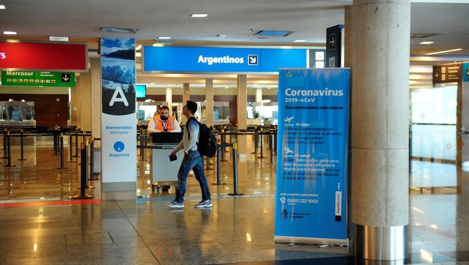 Argentina suma 30 nuevos casos de coronavirus en primer día en cuarentena